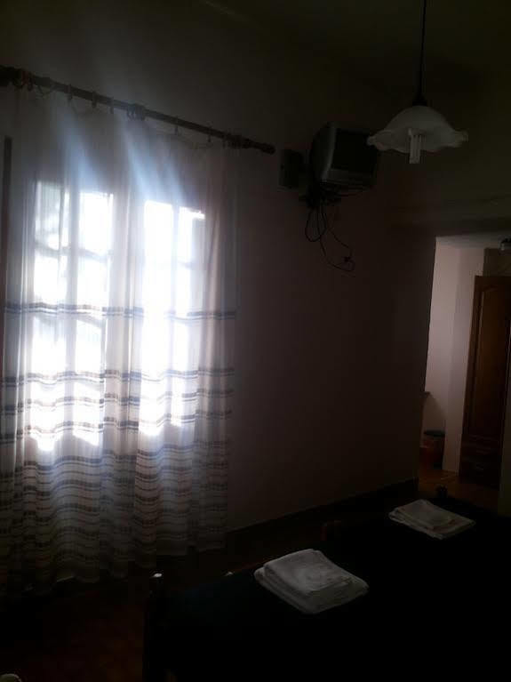 Stelios Rooms Палеохора Екстер'єр фото